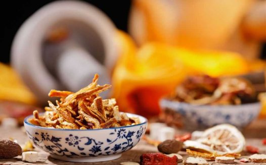 温补脾肾治疗甲减