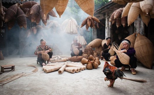 推究原委，因虚致瘀；治分五证，大法活络